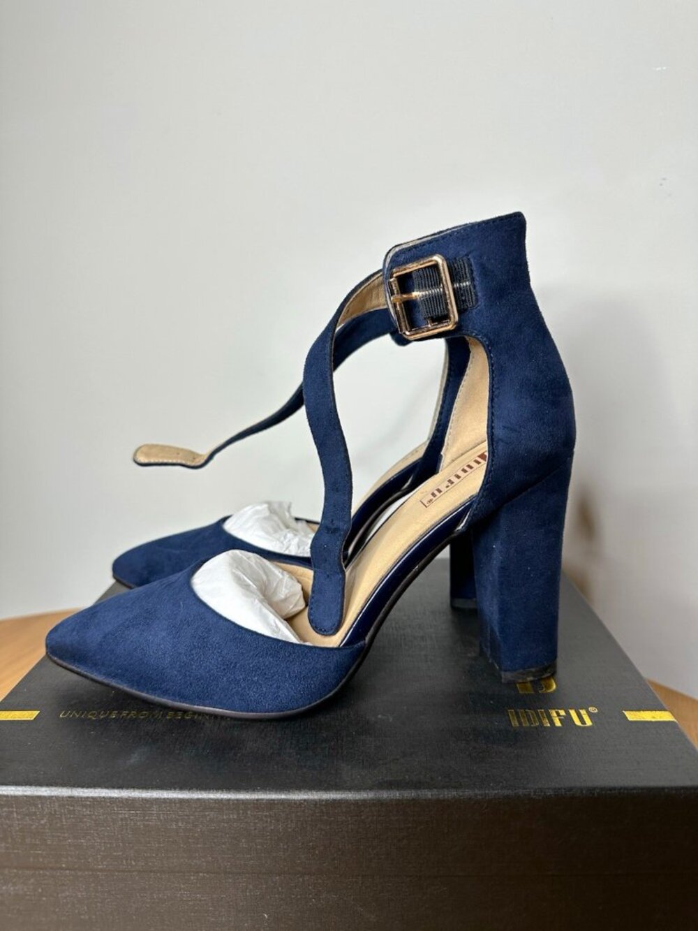 IDIFU Blue Suede Pointed Toe Ankle Strap Block Heel Pumps Women's 7.5